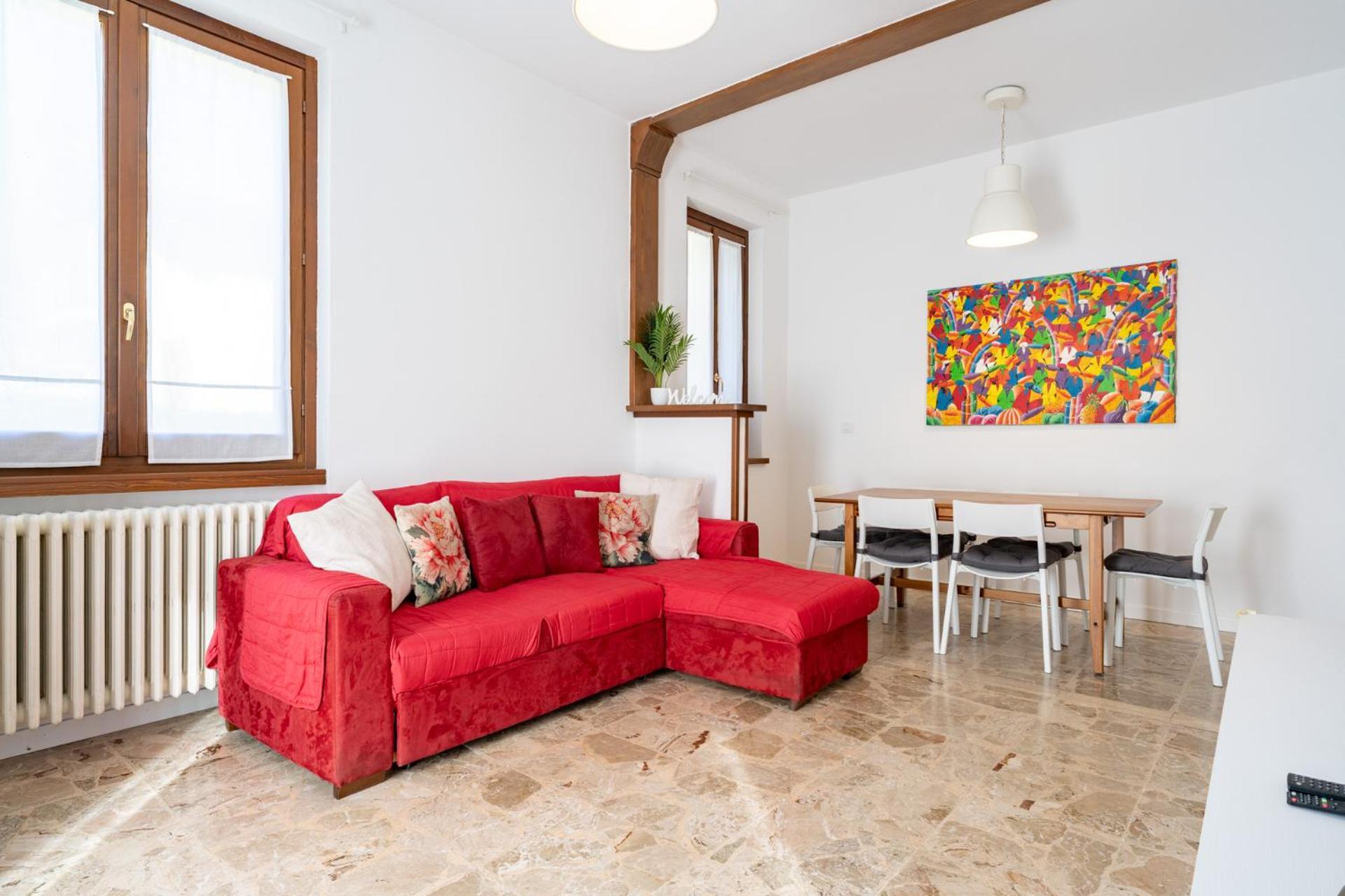 Apartamento Terrazza Fucinetta Introbio Exterior foto
